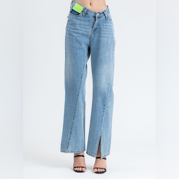 Ann Andelman Lizard Patch Denim Jeans - Picture 3 of 7